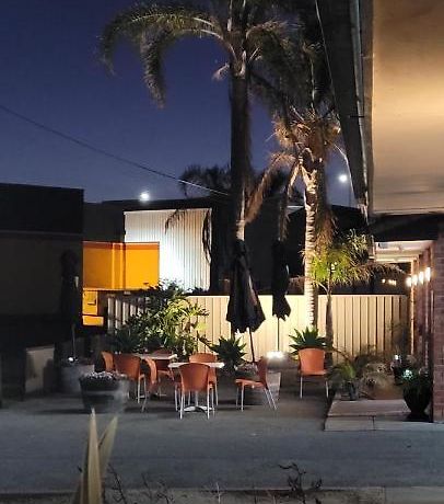 motel
